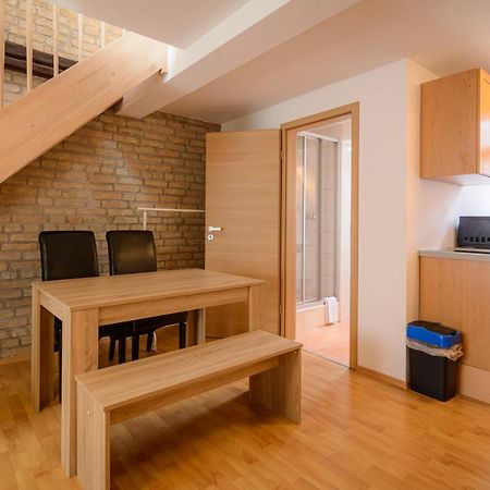 Hotel Zum Engel In Speyer - Roemerberg Berghausen  Екстериор снимка